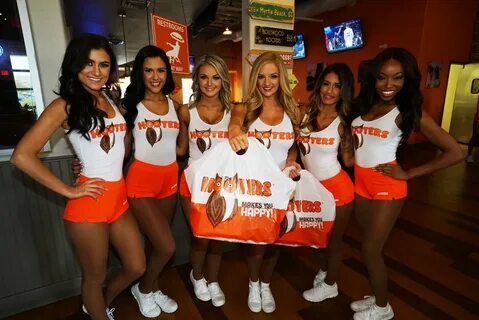 Hooters on Twitter.