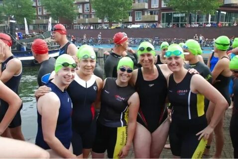 WATER SWIM TEAM - Asses Photo