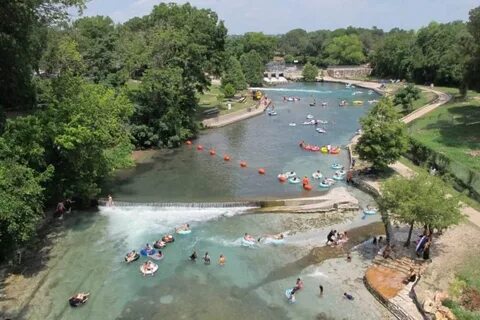 15 Best Swimming Holes in Texas - The Crazy Tourist
