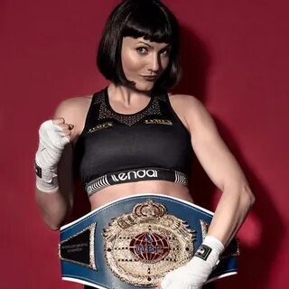 Ewa Brodnicka - news, latest fights, boxing record, videos, 