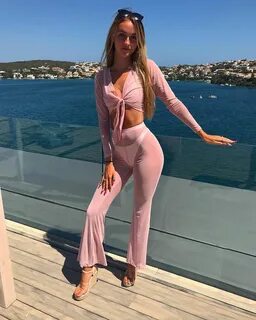 Hypersexualized Girls: Shawx - Fuckable hypersexualized Chav