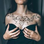 14 роскошных татуировок в зоне декольте - отвести взгляд про