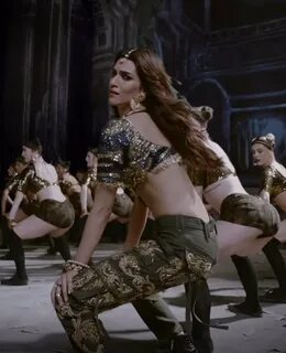 Kriti Sanon Top 10 Hottest Songs Sexy Item song List and Ima