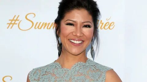 Host Julie Chen Pays Visit to "The Young and the Restless" T