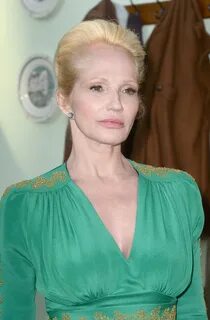 Ellen Barkin - Ellen Barkin Photos - Zimbio