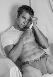 Beauty and Body of Male : Dominic Blanchard Photos 2