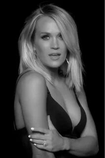 61 Sexy Photos Of Carrie Underwood Boobs Will Make Your Mout
