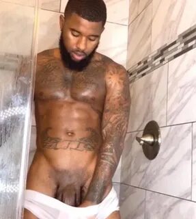 MTV Guy Malcolm Drummer Nude And Sexy Photos - Gay-Male-Cele