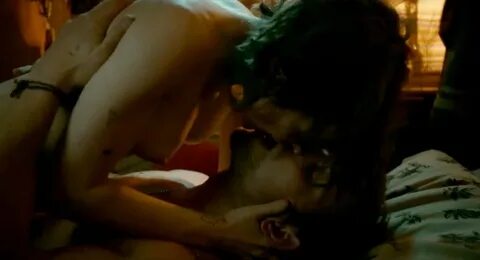 Elliot Ellen Page Nude Pics and Vivid Sex Lesbo Scenes