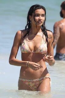 KELLY GALE in Bikini at Bondi Beach in Sydney 11/225/2017 - 
