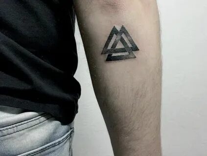 valknut tattoo in black, three intersecting triangles, a sym