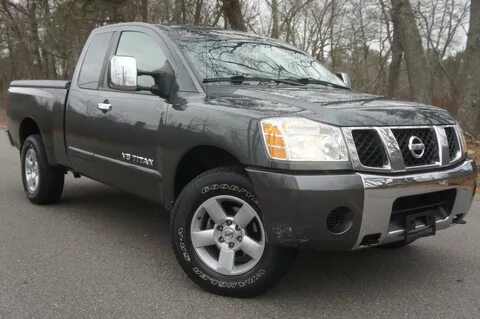 2005 Nissan Titan Photos, Informations, Articles - BestCarMag.com.