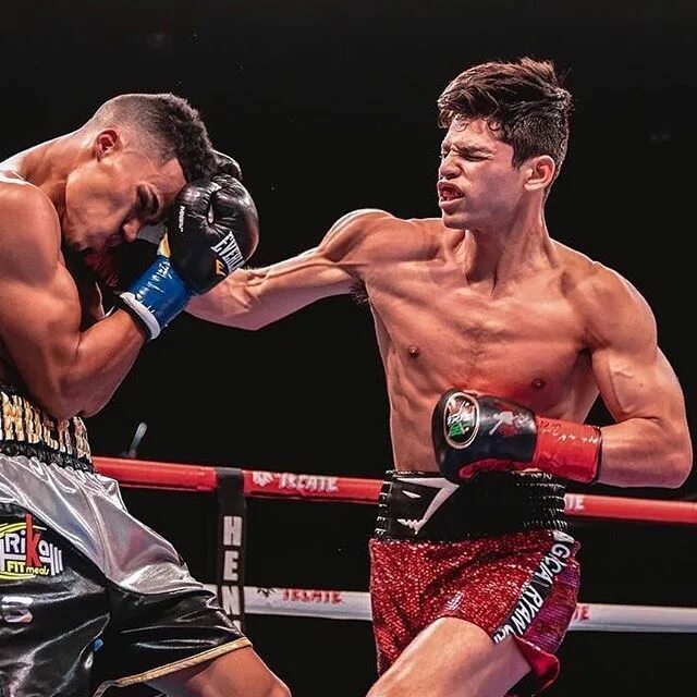 ✍ Ryan Garcia has now signed his contract to fight Luke Campbell in Novembe...