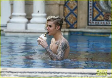 Justin Bieber Goes Shirtless for a Swim at the Versace Mansi