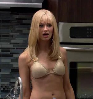 Beth Behrs Hottest Photos Photos sexy presque nues, GIFs Reg