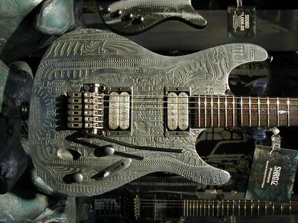 Sweet guitar graphics from the creator of all things Alien I