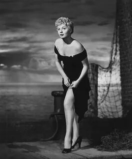 The Raging Tide, Shelley Winters, 1951 Photograph by Everett