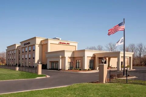 Hampton Inn Jacksonville Coupons near me in Jacksonville, IL