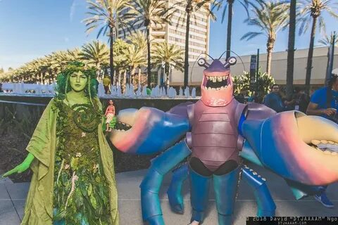 Te Fiti and Tamatoa #cosplay from Disney's Moana WonderCon 2