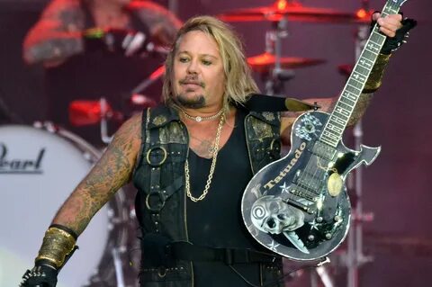 Pictures of Vince Neil - Pictures Of Celebrities