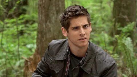 Picture of Jean-Luc Bilodeau in The Troop, episode: Tentacle