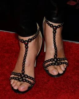 Sandra Bullock's Feet wikiFeet