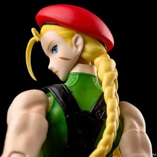 Early Look - S.H. Figuarts Street Fighter V Cammy and Rashid