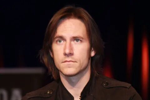 Matt Mercer Net Worth Wife Bio Voice Acting - RadVirals