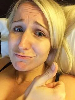 Nikki Glaser Nude Pics & Porn LEAKED And Feet Photos - Celeb