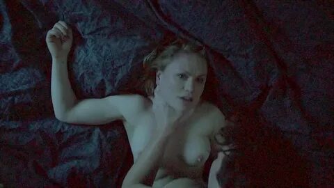Anna Chlumsky Nude Pic - Porn Photos Sex Videos