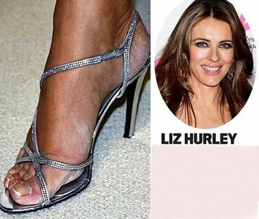 Celebrities with Ugly Feet (15 pics)