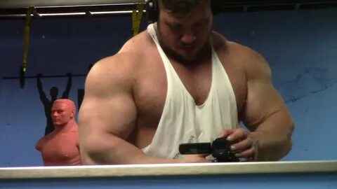 Robin Strand - Mass building arm pump: Road to 300lbs of mus