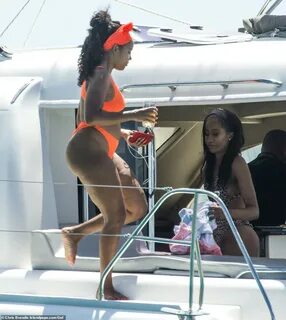 Angela Simmons shows off her bikini body as she continues he