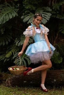 Dorothy fantasia, mÃ¡gico de oz Girly girl outfits, Girl outf