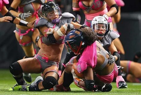 Porn star attacked at nfl game