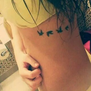 Small Rib Cage Birds Tattoo For Girls #tattoosforgirls #grea