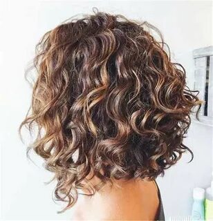 Cute And Pretty Curly Hairstyles To Look Stylish In 2020 - P