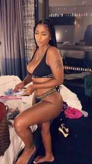 Instagram Bernice Burgos Feet Sex Free Nude Porn Photos