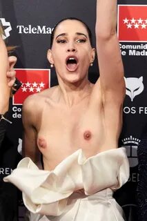 Celebrity nude slip 💖 The 12 Best Hollywood Celebrity Nip Sl