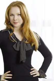 Celebrity Molly Quinn - Mobile Abyss