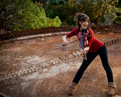 women_music_violins_lindsey_stirling_violinist_2560x1440_wal