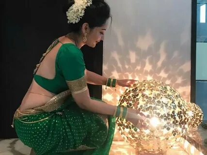 Pic: Maanayata Dutt looks splendid as she celebrates Ganesh 