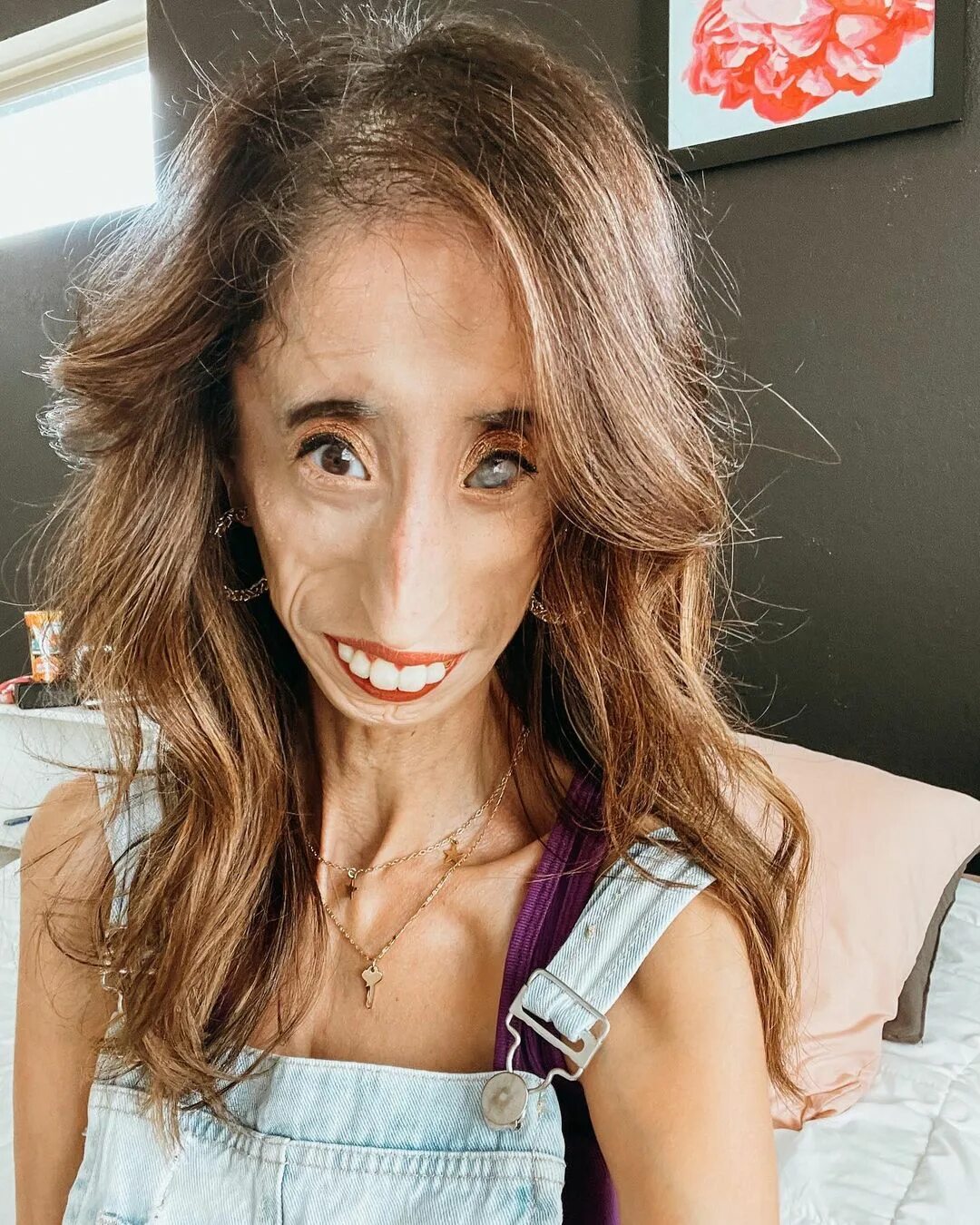 Публикация Lizzie Velasquez в профиле Instagram: "The first cut and co...