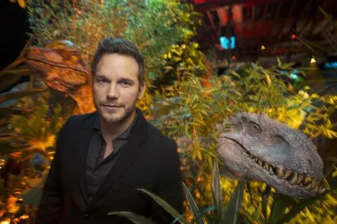 Jurassic World' Actor Chris Pratt Spoofs Bryce Dallas Howard