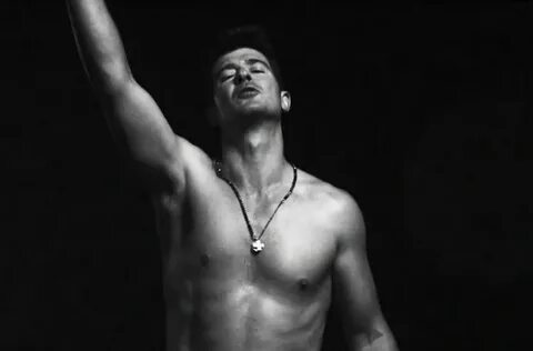 Robin Thicke…Sexiest Man of the Day! Blurred Lines…Unrated V