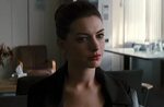 Anne Hathaway Says Chairs Were Not Allowed On 'Dark Knight R
