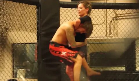 UFC's Miesha Tate vs. 4 Guys In A Grappling Match... And She