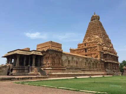The great living chola temples thanjavur Tours & Travels Gui
