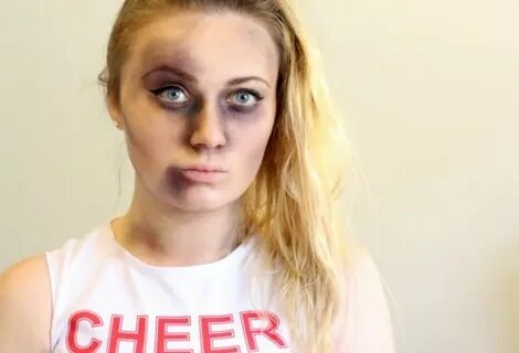 Halloween Zombie Cheerleader Costume & Makeup Tutorial Party