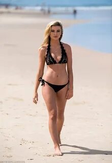 I'm A Celebrity: Georgia Toffolo flaunts her bikini body Dai